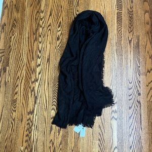 Black soft scarf